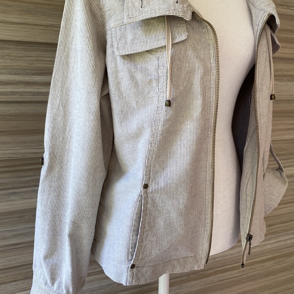 ColdWater Creek Jacket with extreme detail Size 10 - Picture 5 of 11